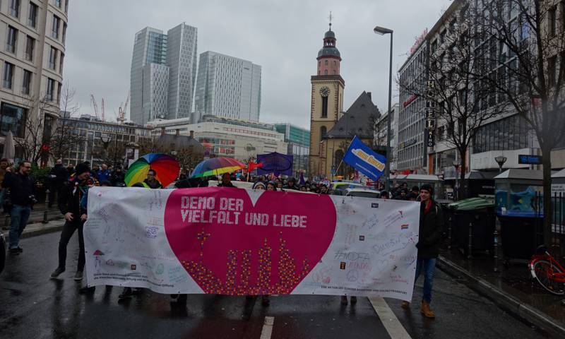 Demo für Vielfalt und Liebe