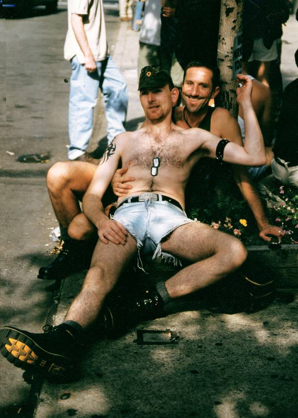 Rinaldo & Fox, Gay Pride NYC 1999.jpg