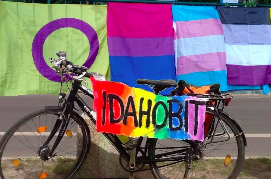 IDAHOBIT*, Fahrrad