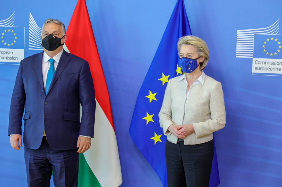 Orbán, von der Leyen, EU