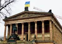 Alte Nationalgalerie Ukraine-Flagge