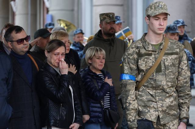 Ukraine_Krieg_Trauer_(c)_Oleksandr_Gimanov_AFP.jpg